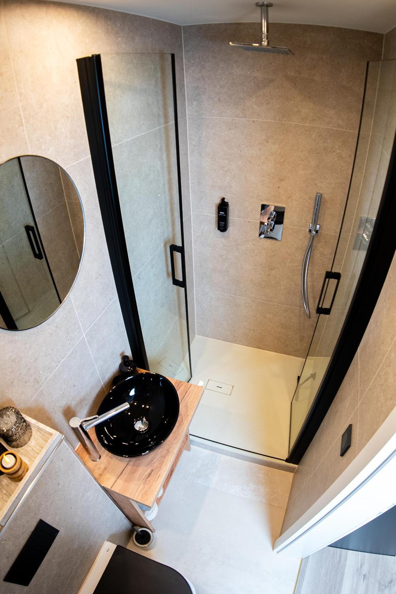 Julys Apartment Nr 3 أوبيرهاوزين المظهر الخارجي الصورة